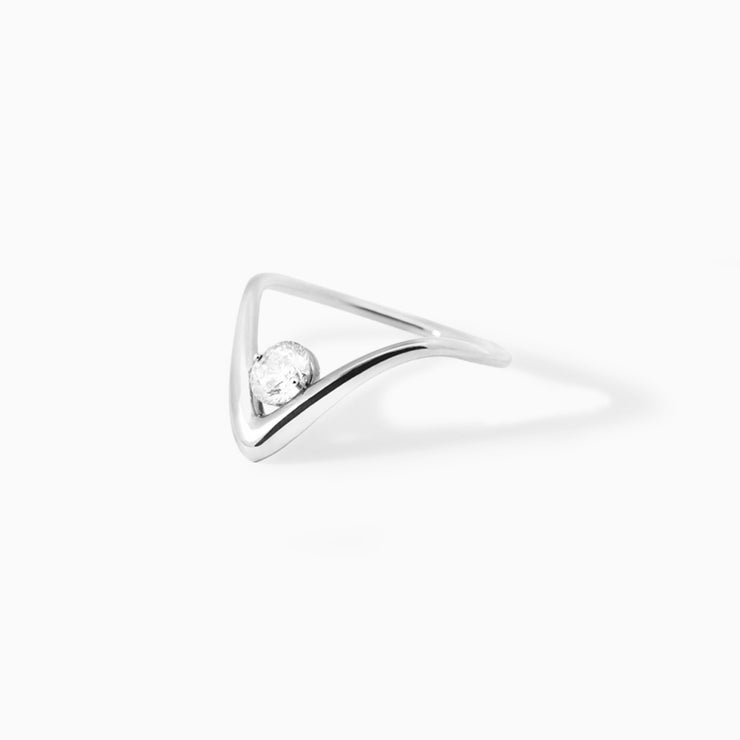 18ct white gold diamond ring